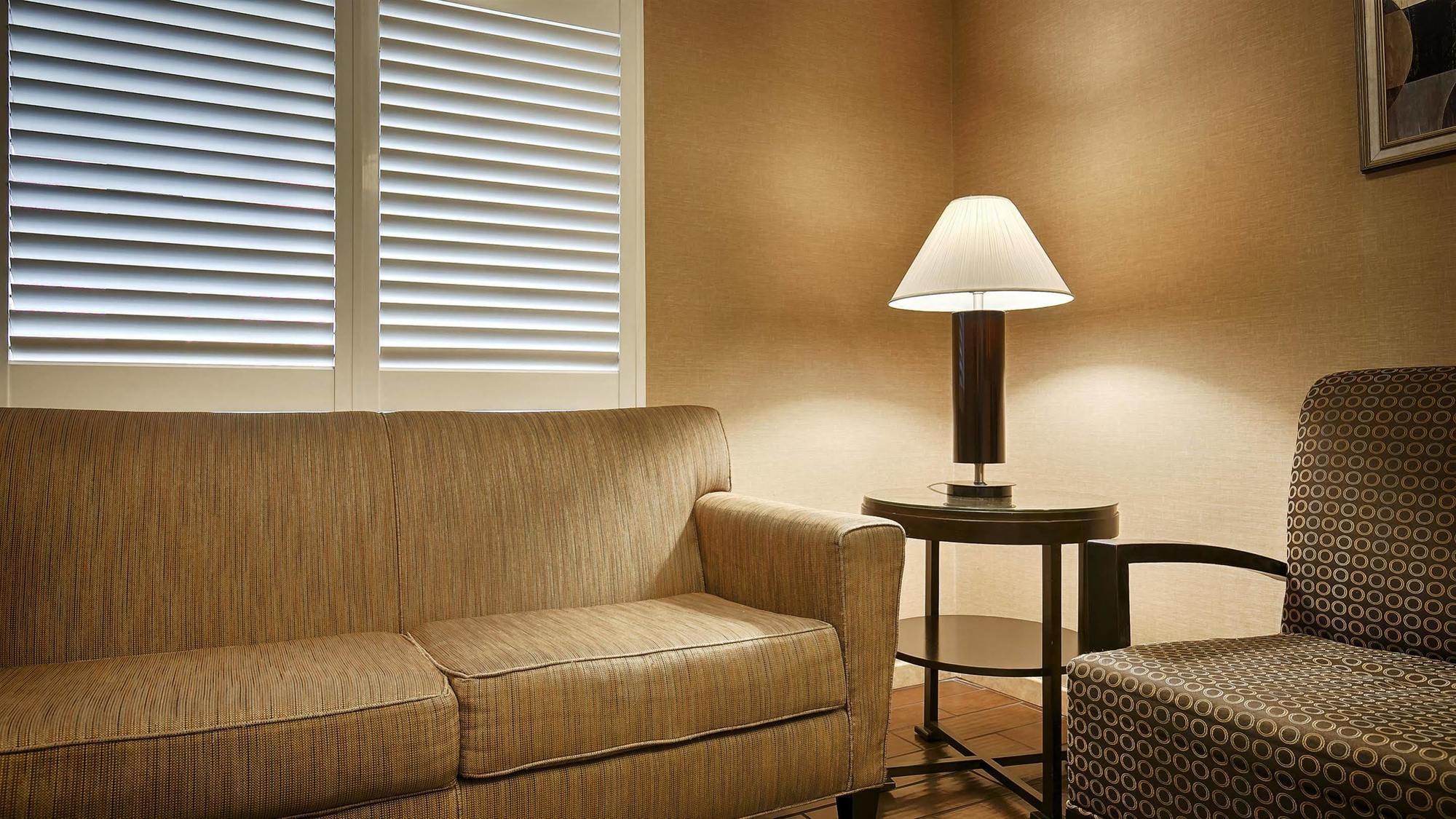 Best Western Mccarran 3*
