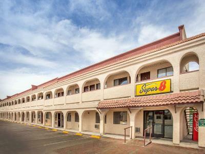 Super 8 By Wyndham Vegas Nellis Afb Area Las Vegas