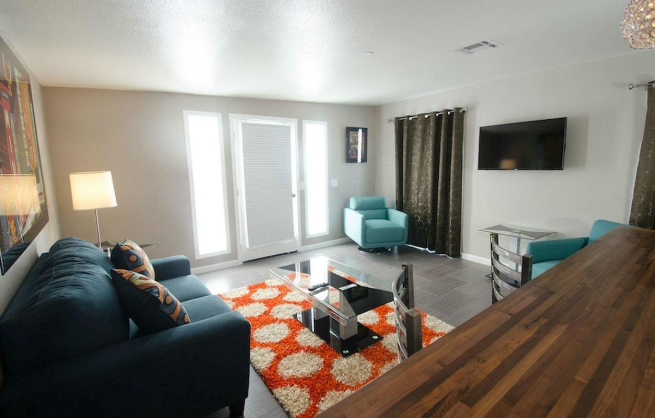 Thunderbird Hotel
