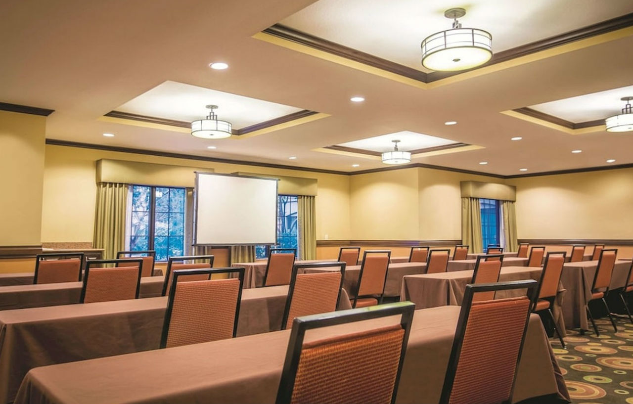 La Quinta By Wyndham Airport South Hotel 3*