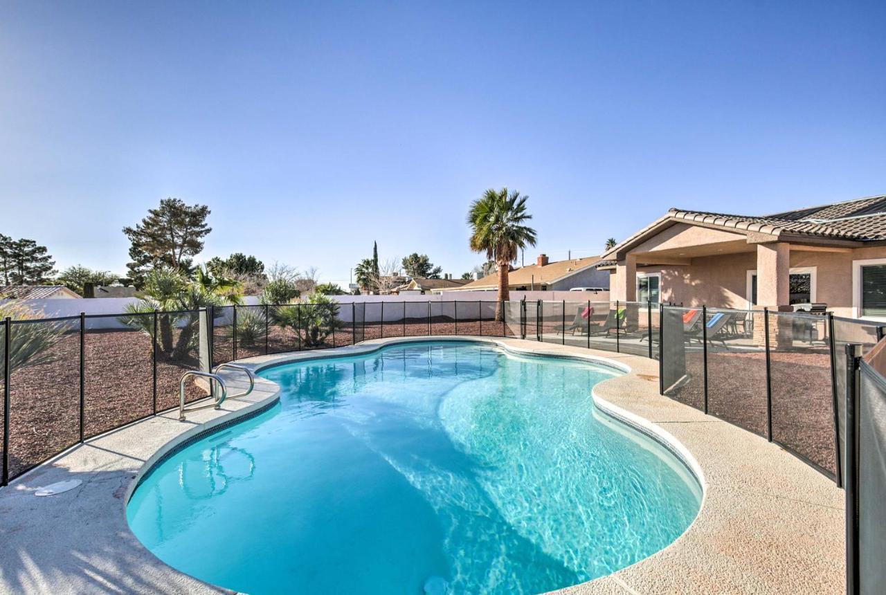 Casa de férias Updated Vegas House Patio And Solar Heated Pool *