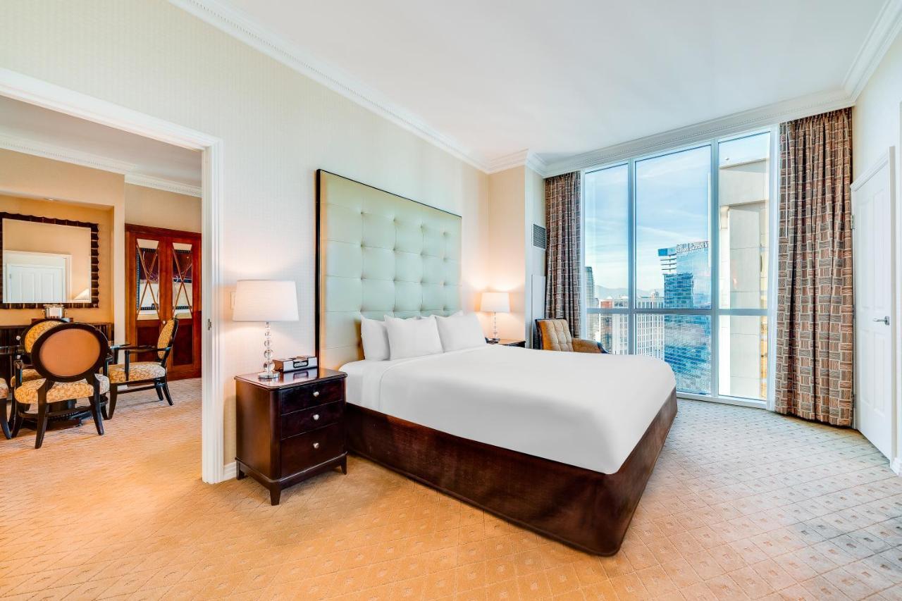 Jet Luxury At The Signature Aparthotel