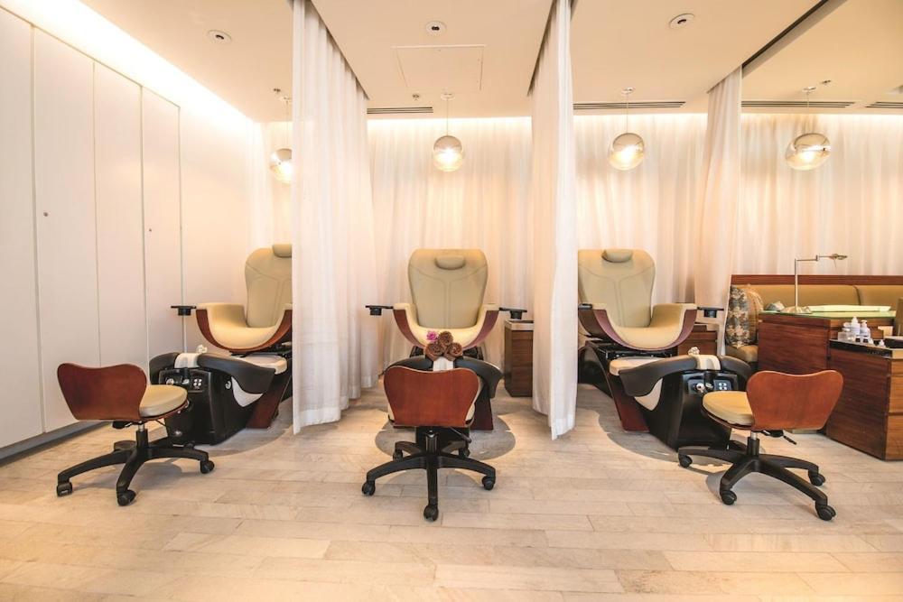 Vdara & Spa At Aria By Suiteness Las Vegas