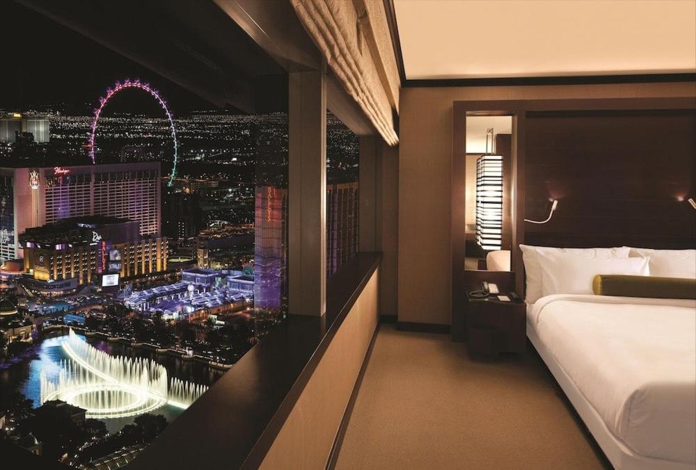 Hotel Vdara & Spa At Aria By Suiteness 5*