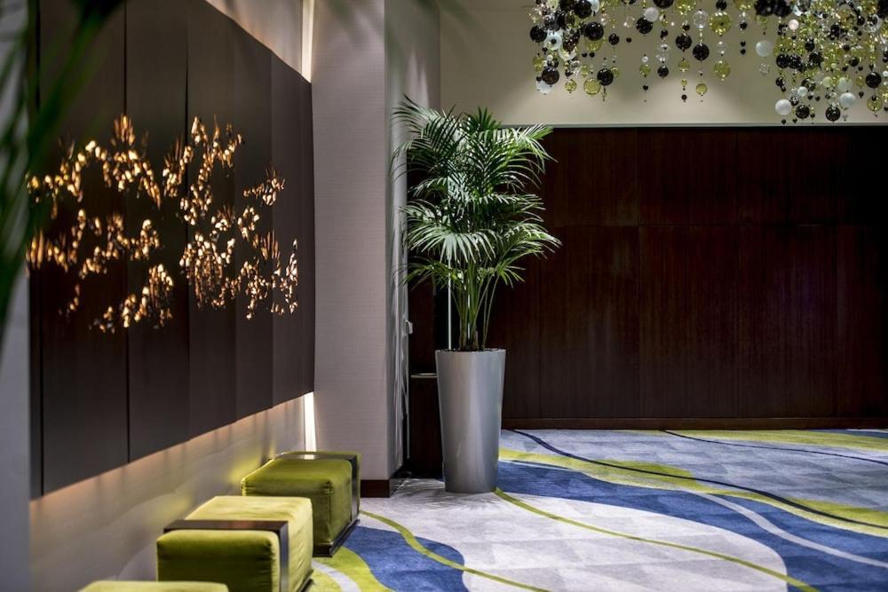 Hotel Vdara & Spa At Aria By Suiteness