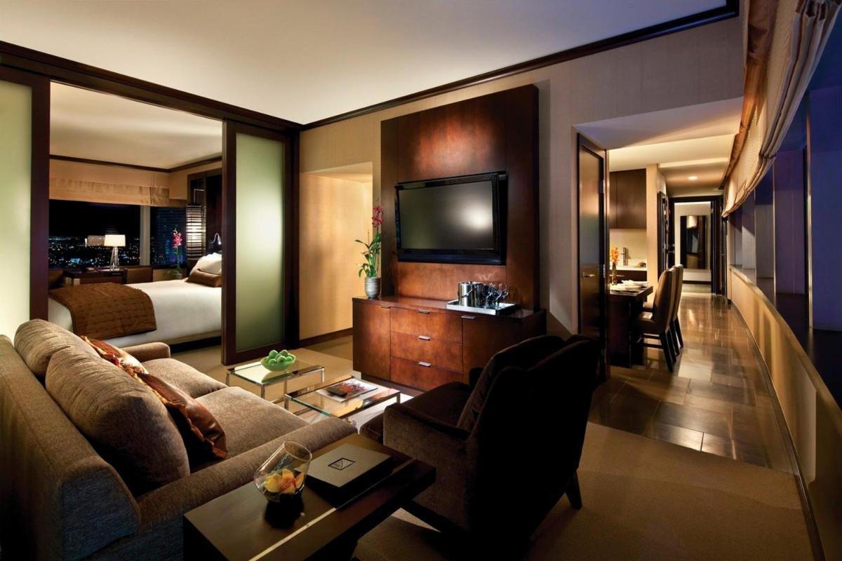 Vdara & Spa At Aria By Suiteness 5*