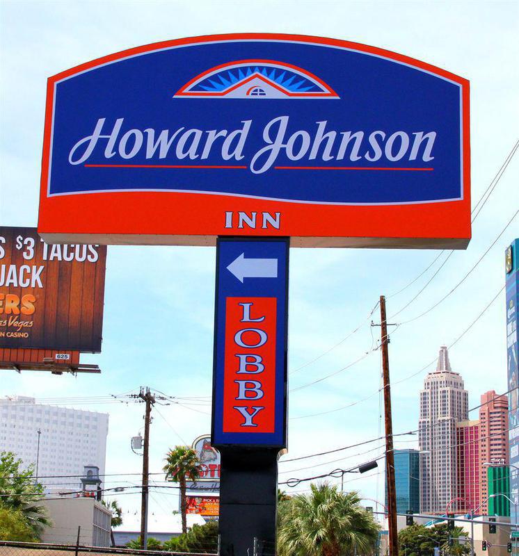 Howard Johnson By Wyndham Vegas Near The Strip Motel 2*
