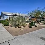 Vintage Downtown Vegas Retreat Less Than 3 Mi To Strip!
