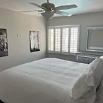 Gorgeous Henderson Home With Pool!