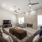 Luxury Home Near Las Vegas Strip And Airport.