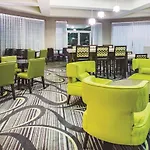 La Quinta By Wyndham Las Vegas Summerlin Tech