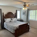 Vic\'S 3 Bedroom 4Beds & Pool Centrally Located!