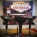 Heart Of Vegas Shared House