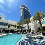 Vegas Palms High 52Nd Fl. 1Bdr Corner Penthouse 1220Sqft