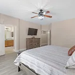 Beautiful Spacious Single Story Vegas Home