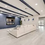 Namastay Villa 4K Sqft Sauna Indoor Pool