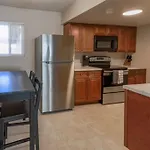 Spacious Condo Close To Sphere