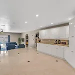 Grand Casa 7 Bdr/4 Ba 15 Beds Sleeps Up To 24