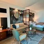 Blu Cashmere Suite * Mgm Signature 23Rd Flr W/Balcony Strip View