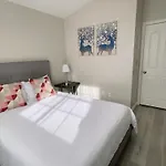 Pool House Newly Remodeled 3Bed 3Bath Near Dt Summerlin And Red Rock