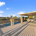 Vegas Saltwater Pool, Jacuzzi, Hammocks, Rv Parking