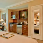 Strip View Balcony Suites - No Resort Fee !