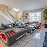1800 Sqft House W/Heated Pool Spa 13Min From Strip
