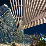 Vdara Beautiful Suite On 22Nd Flr Free Valet Parking