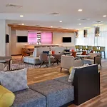 Home2 Suites By Hilton Las Vegas Convention Center - No Resort Fee