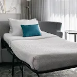 Courtyard By Marriott Las Vegas Convention Center
