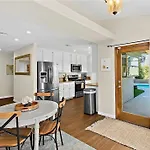3Br Desert Oasis: King Bd W/Pool