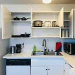 Super 1 Bedroom With Private Bathroom, Shared Kitchen Room -3