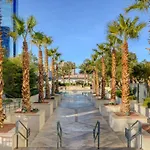 Mgm Signature-04-603 Strip View Jacuzzi Studio