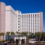 Spacious 1 Bedroom Near The Las Vegas Convention Center