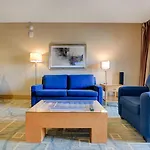 Diamond Suite At Platinum Hotel 2 Queen Beds