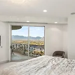 Three Bedroom Top Luxury Apartment With Private Express Elevator