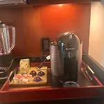 Signature Mgm Studio Condo Strip/Balcony