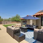 Spacious Las Vegas Getaway With Private Pool And Spa!