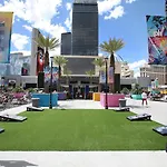Planet Hollywood Resort & Casino By Suiteness