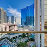 Amethyst Studio Suite Mgm Signature Strip View Balcony