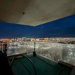 Stripviewsuites Penthouse