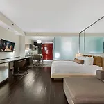 Palms Place Hotel Stripview With Open Balcony -23