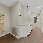 4Br Model Home W Pool And Pool Table In Henderson