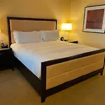 Five Star Trump Hotel No Resort And Cleaning Fees