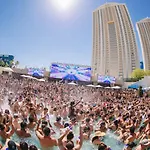 Mgm Balcony 12821