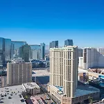 No Resort Fee Strip View Balcony+Free Valet+ Pool