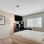 Henderson 2 Bed 2 Bath