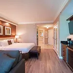 No Resort Fee Strip View Suite &Free Valet &Pool
