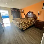 Walden Motel
