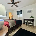 Cozy Room Close To The Strip In Las Vegas